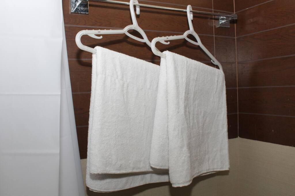 A2J Bgc Luxury 2Br Loft Near Burgos Circle & Malls มะนิลา ภายนอก รูปภาพ